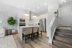 CRESTMONT Residence Kitchen Room