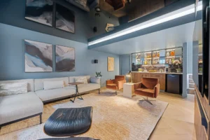 CRESTMONT Residence Living Room